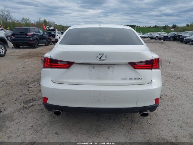 Lexus Is