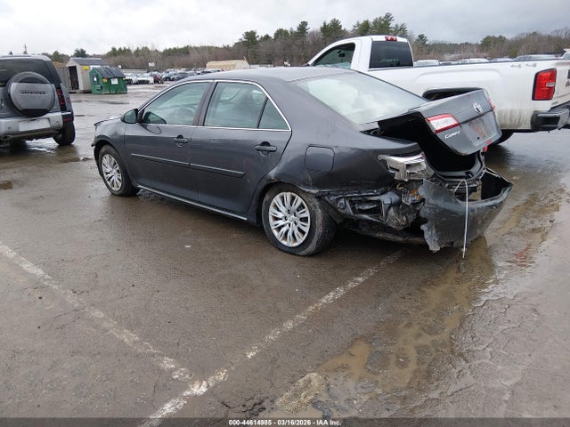 Toyota Camry Le