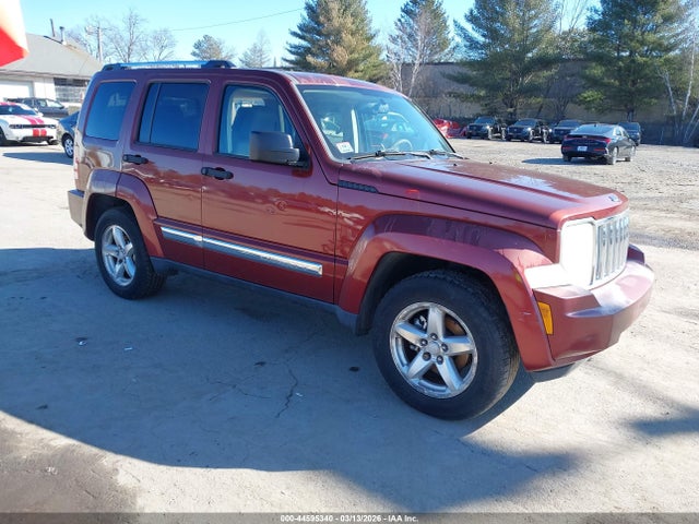 Salvage Jeep Liberty Image