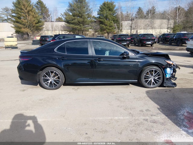 Toyota Camry Se