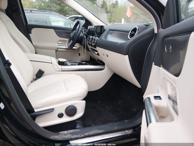 Mercedes-Benz GLA 4matic