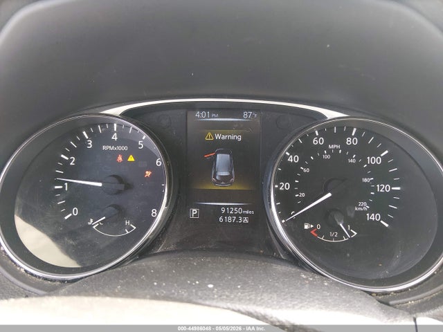 Nissan Rogue Sv