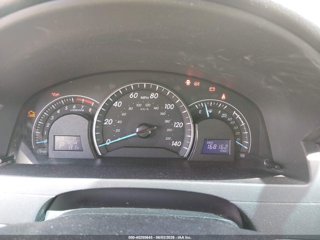 Toyota Camry Le