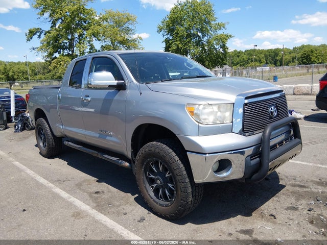 Salvage Toyota Tundra Image