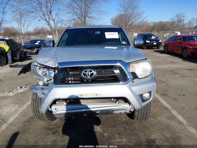 Toyota Tacoma Base V6