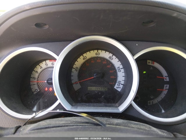 Toyota Tacoma Base V6