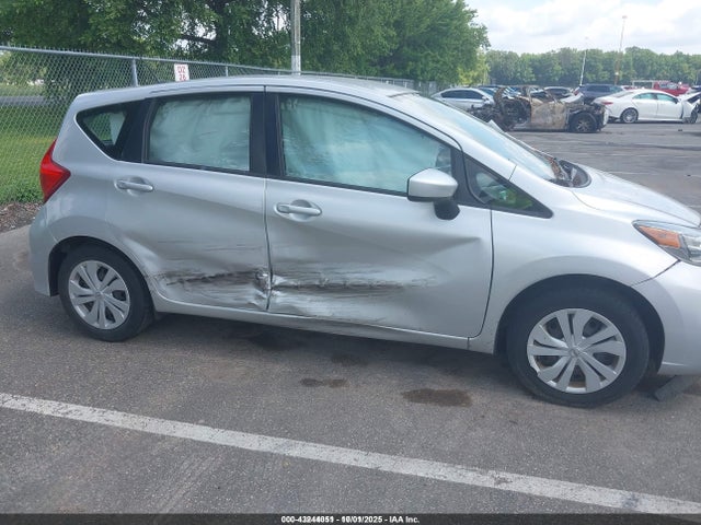 Nissan Versa Sv