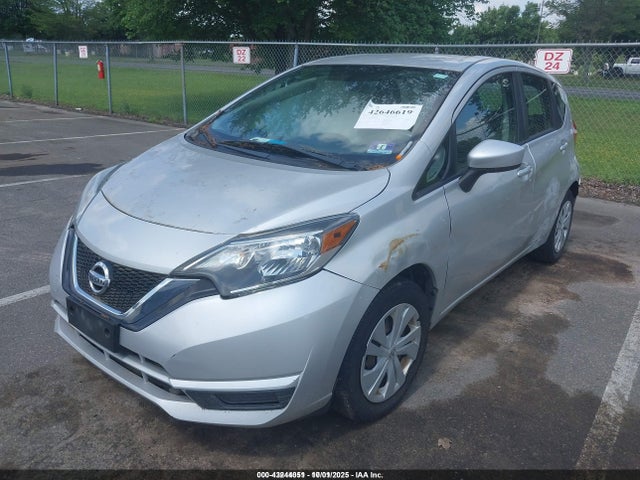 Nissan Versa Sv