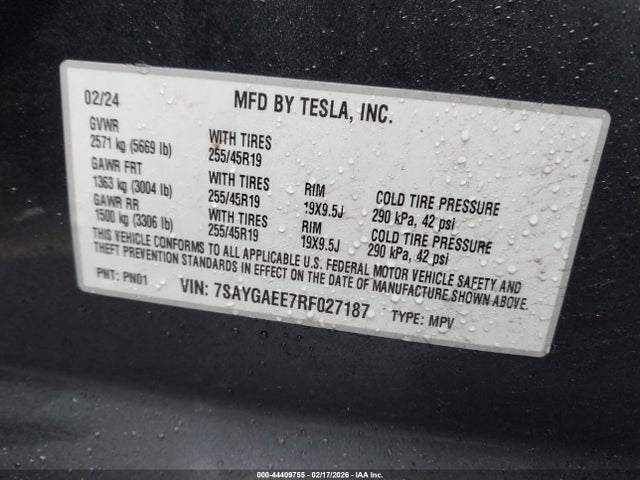 Tesla Model Y Long Range Dual Motor All-wheel Drive