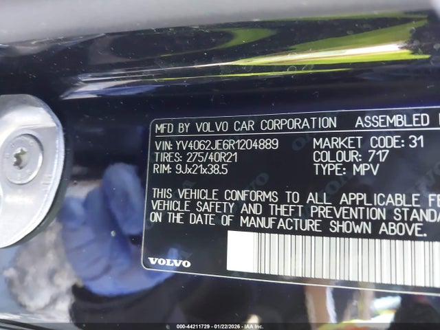 Volvo XC90 B6 Plus Bright Theme 6-seater