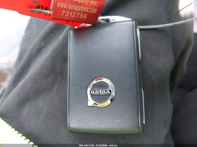 Volvo XC90 B6 Plus Bright Theme 6-seater