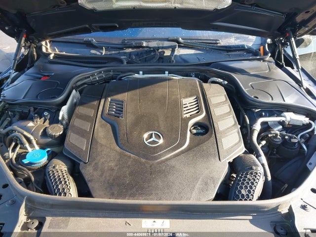 Mercedes-Benz S-Class 4matic