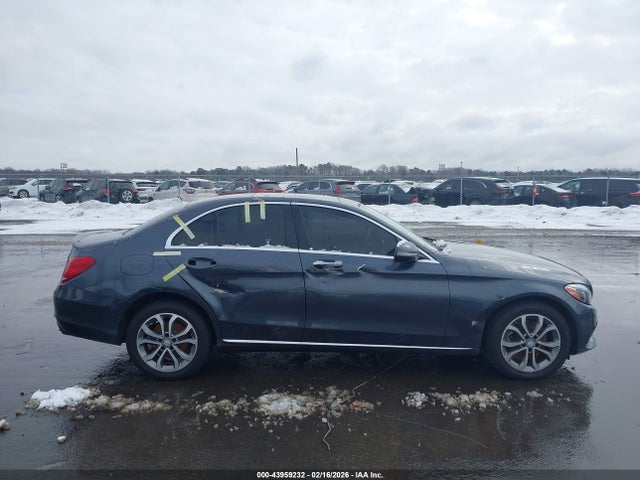 Mercedes-Benz C-Class 4matic