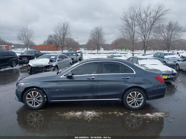 Mercedes-Benz C-Class 4matic