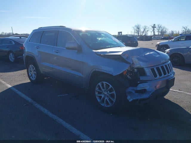 Salvage Jeep Grand Cherokee Image
