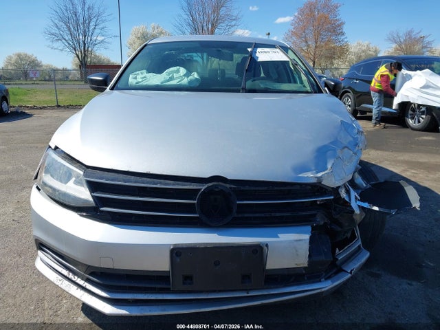 Volkswagen Jetta 2.0l Tdi S