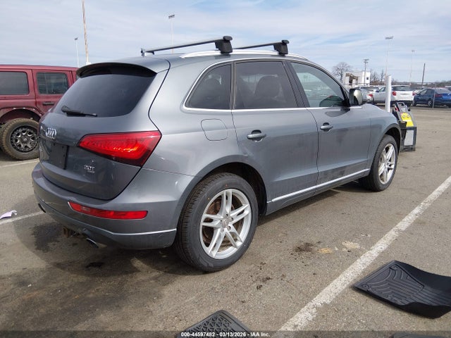 Audi Q5 2.0t Premium