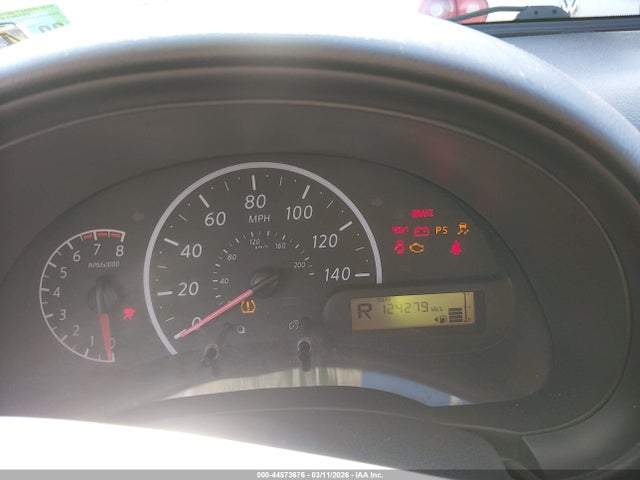 Nissan Versa 1.6 S+