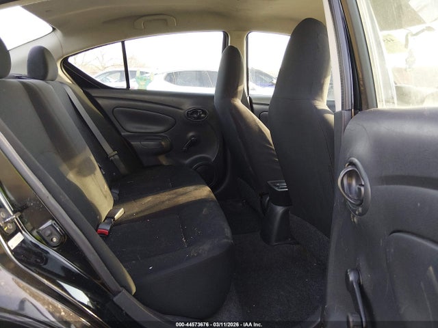 Nissan Versa 1.6 S+