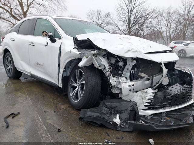 Salvage Lexus RX Image