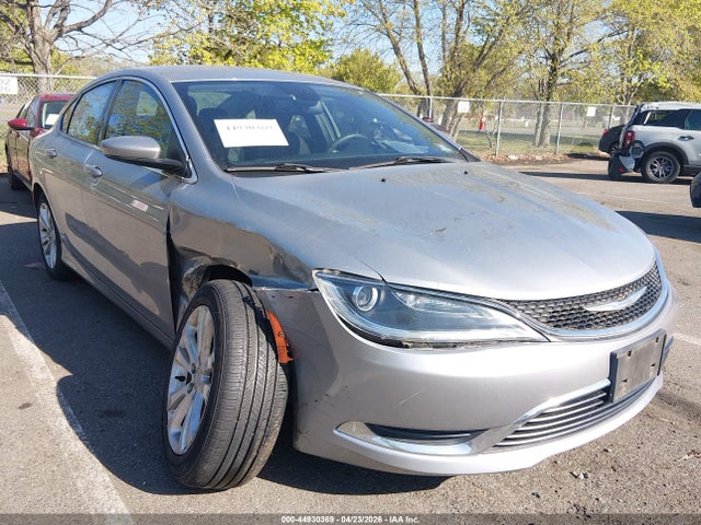 Salvage Chrysler 200 Image