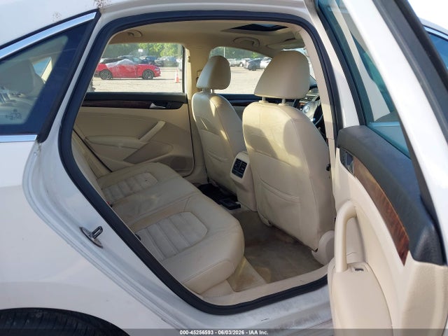Volkswagen Passat 3.6l V6 Sel Premium
