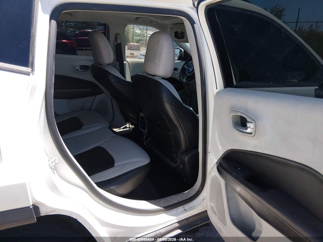 Jeep Compass Sun And Wheel Fwd