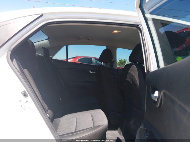 Kia Rio Lx