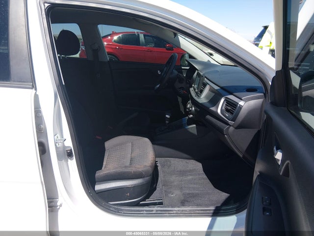 Kia Rio Lx
