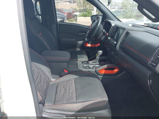 Nissan Frontier Pro-4x 4x4