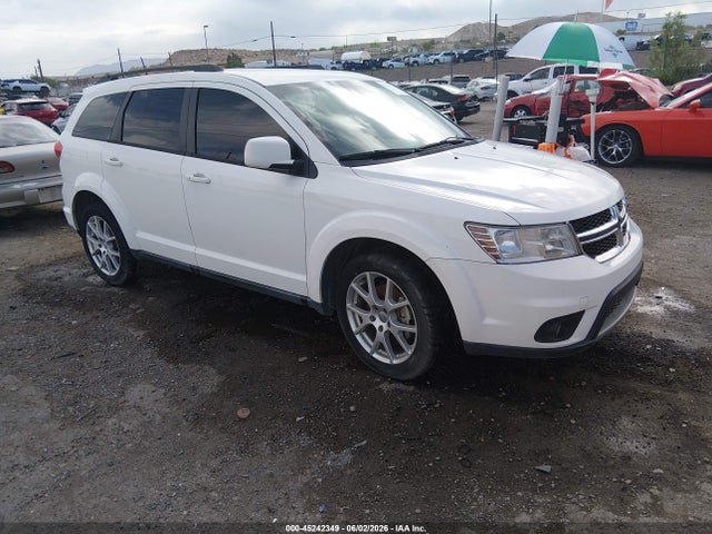 Salvage Dodge Journey Image