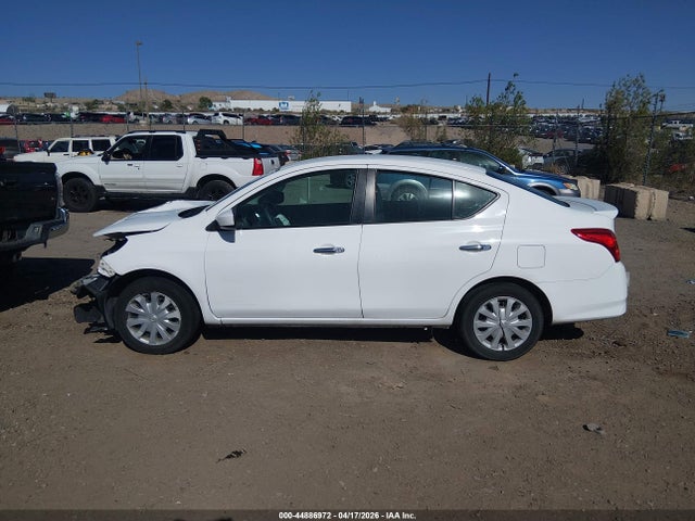 Nissan Versa 1.6 Sv