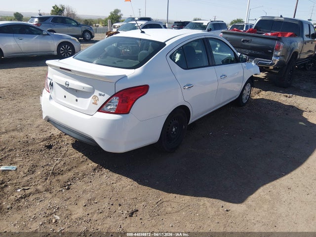 Nissan Versa 1.6 Sv