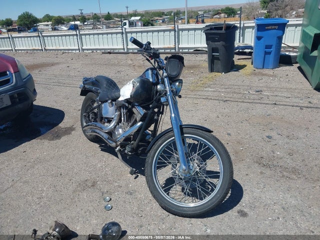 Salvage Harley-Davidson Fxst Image