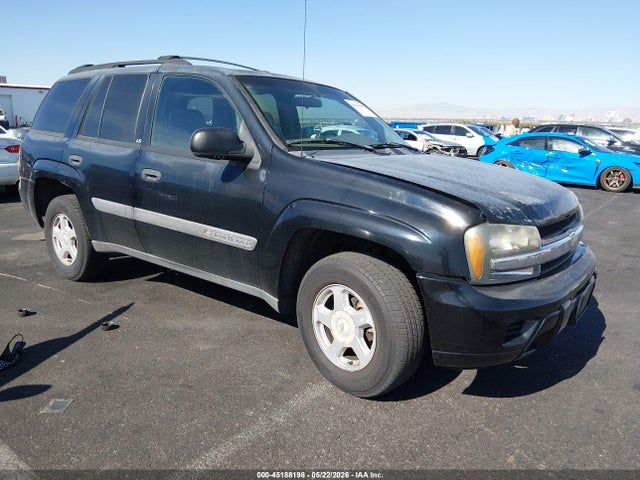Salvage Chevrolet Trailblazer Image