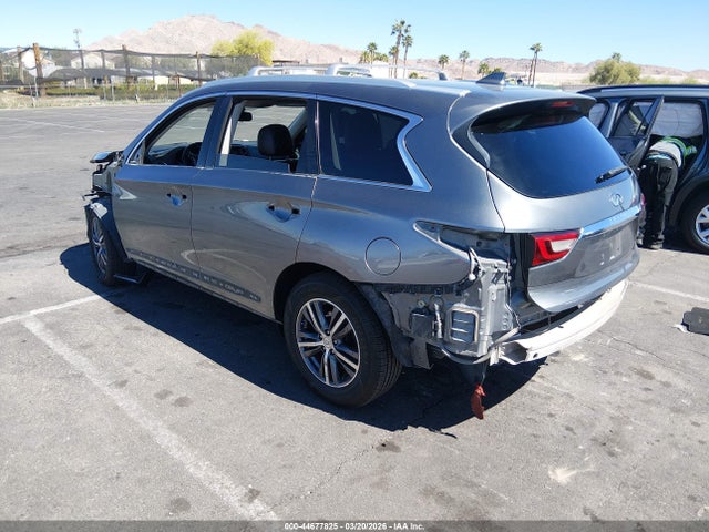 INFINITI Qx Luxe