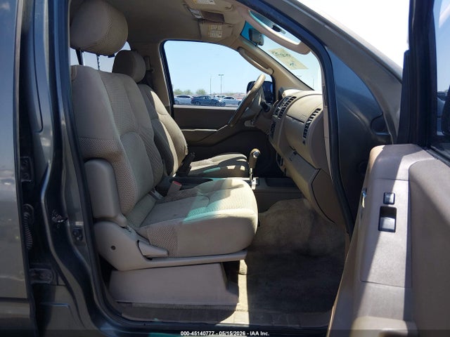 Nissan Frontier Se