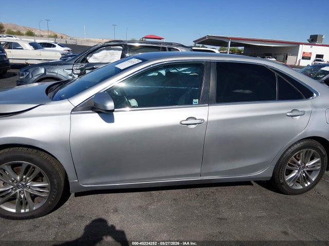 Toyota Camry Se