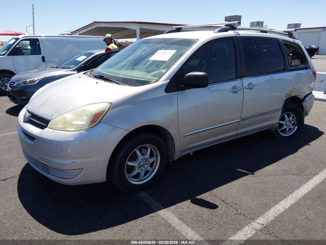 Toyota Sienna Le