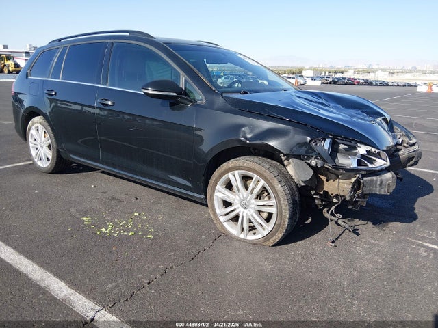 Salvage Volkswagen Golf Image