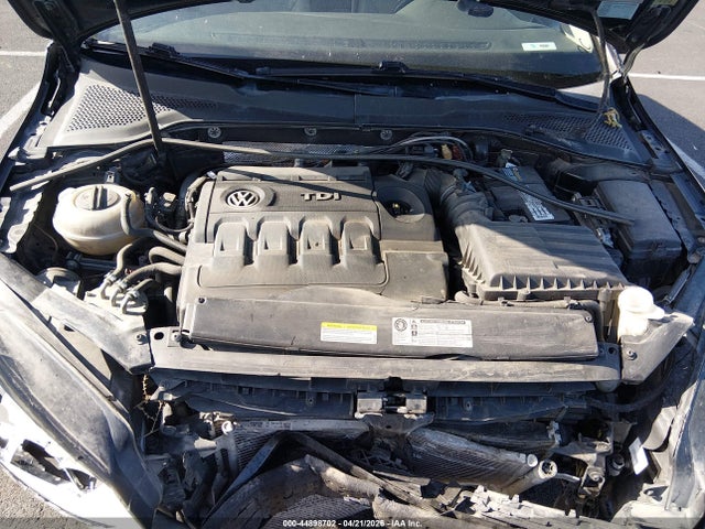 Volkswagen Golf Tdi Se 4-door