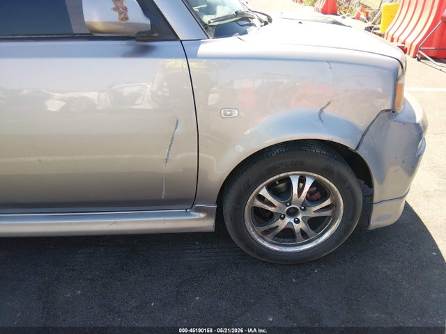 Scion xB