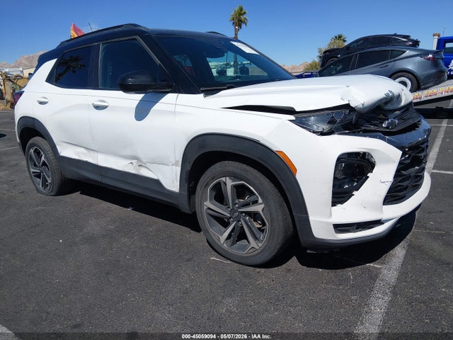 Salvage Chevrolet Trailblazer Image