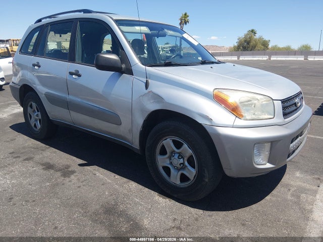 Salvage Toyota RAV4 Image