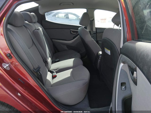 Hyundai ELANTRA Se