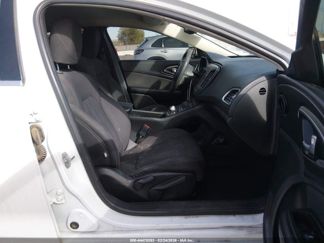 Chrysler 200 Lx