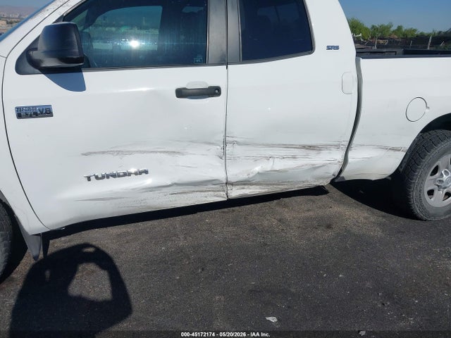 Toyota Tundra Sr5 5.7l V8