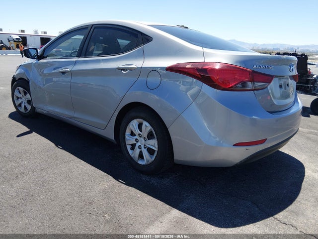 Hyundai ELANTRA Se