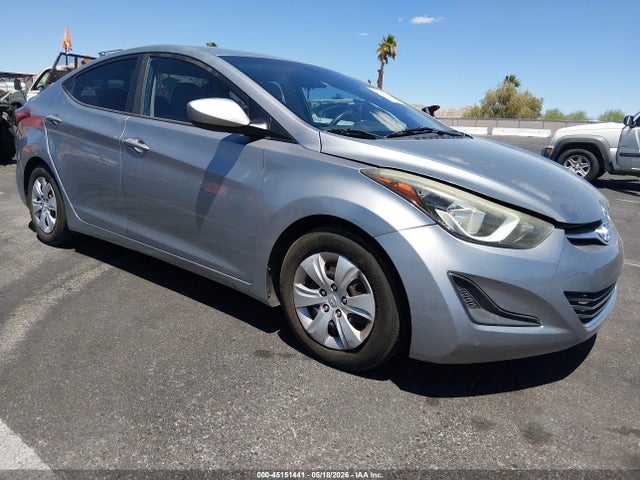 Salvage Hyundai ELANTRA Image