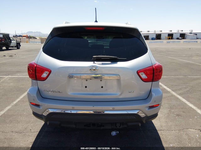 Nissan Pathfinder Sv